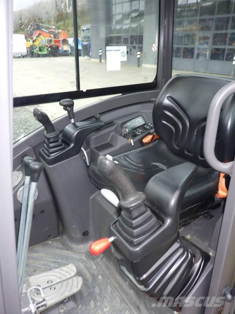 Volvo EC 18 E ミニ油圧ショベル 7t以下（ミニユンボ・ミニディガー）