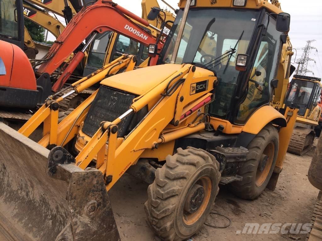 JCB 3CX バックホーローダー