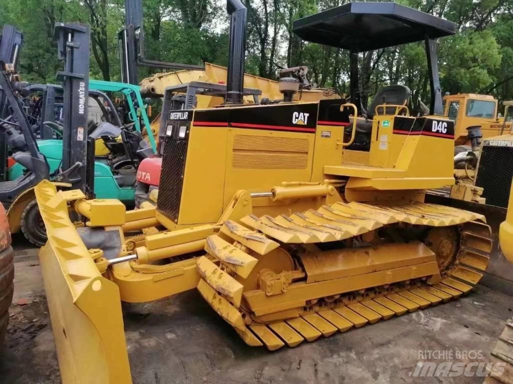 CAT D 4 C ブルドーザー