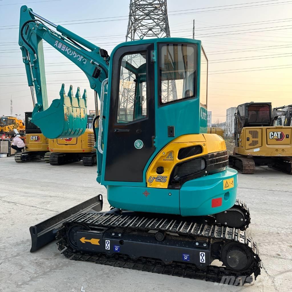 Kubota U 25 ミニ油圧ショベル 7t以下（ミニユンボ・ミニディガー）