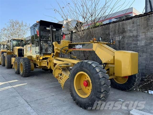 CAT 140 H モーターグレーダー