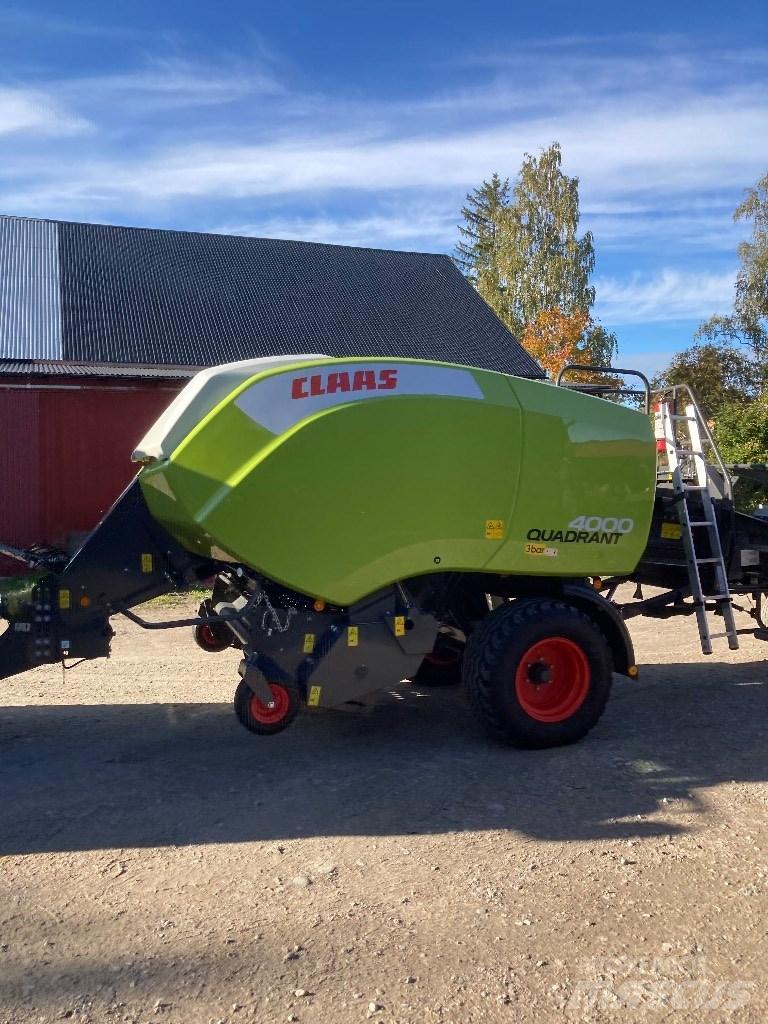 CLAAS Quadrant 4000 スクエアベーラー