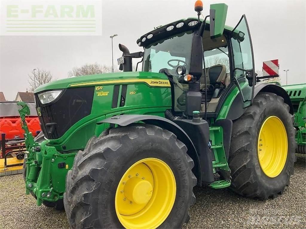 John Deere 6r250 トラクター