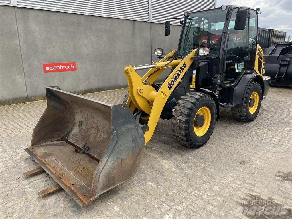 Komatsu WA70M-8EO 多目的ローダー