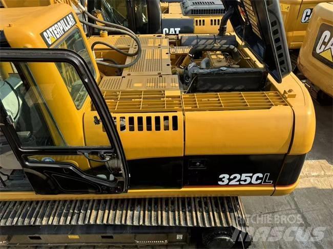 CAT 325 CL 大型油圧ショベル12t以上（パワーショベル・ユンボ）