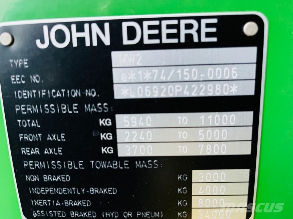 John Deere 6920 TLS トラクター