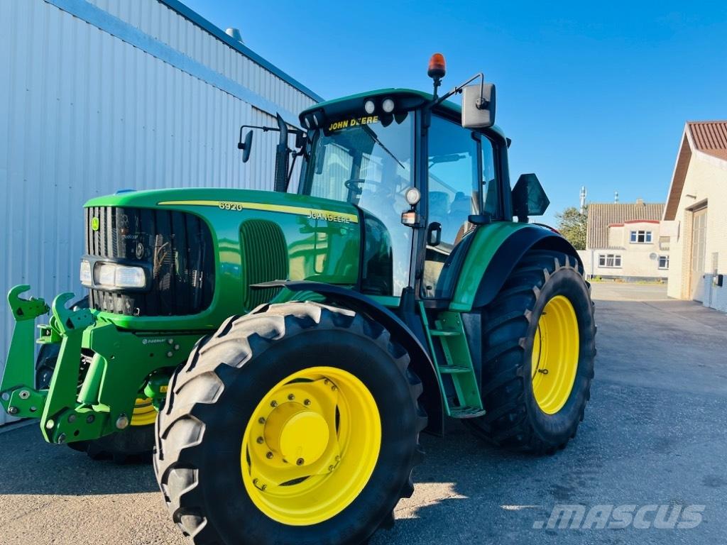 John Deere 6920 TLS トラクター