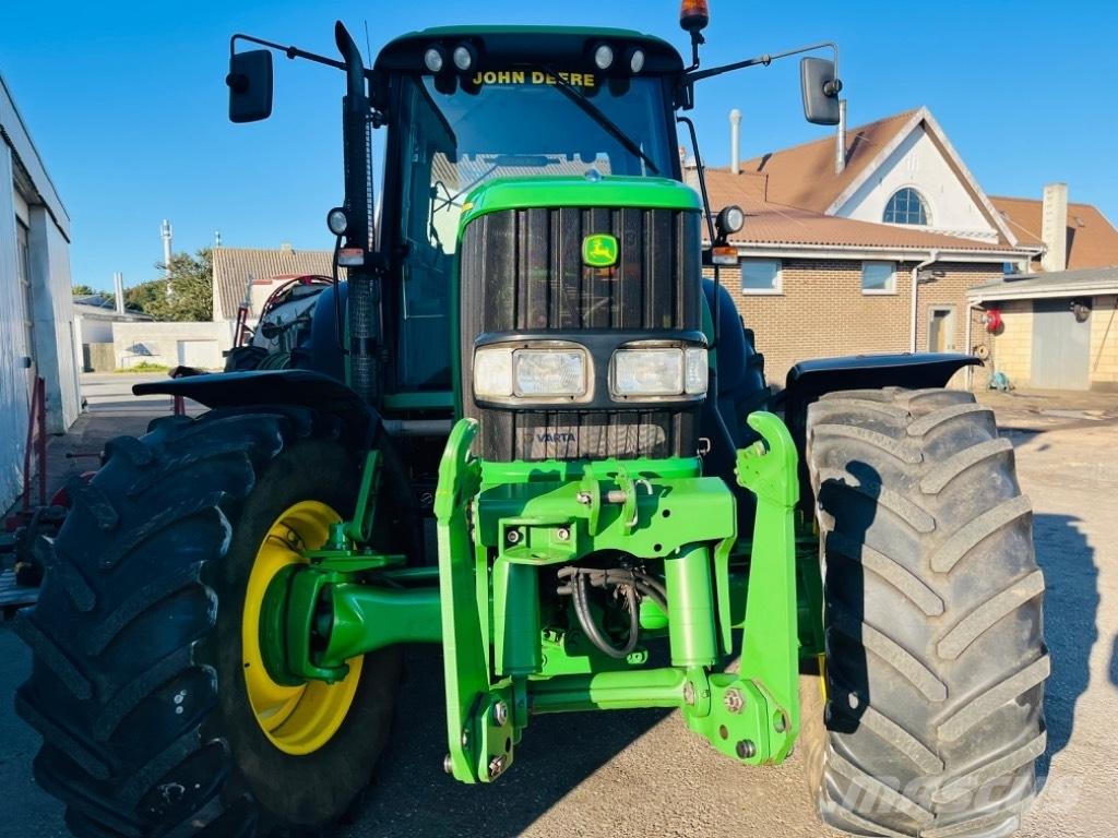 John Deere 6920 TLS トラクター