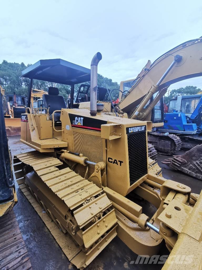 CAT D3C ブルドーザー