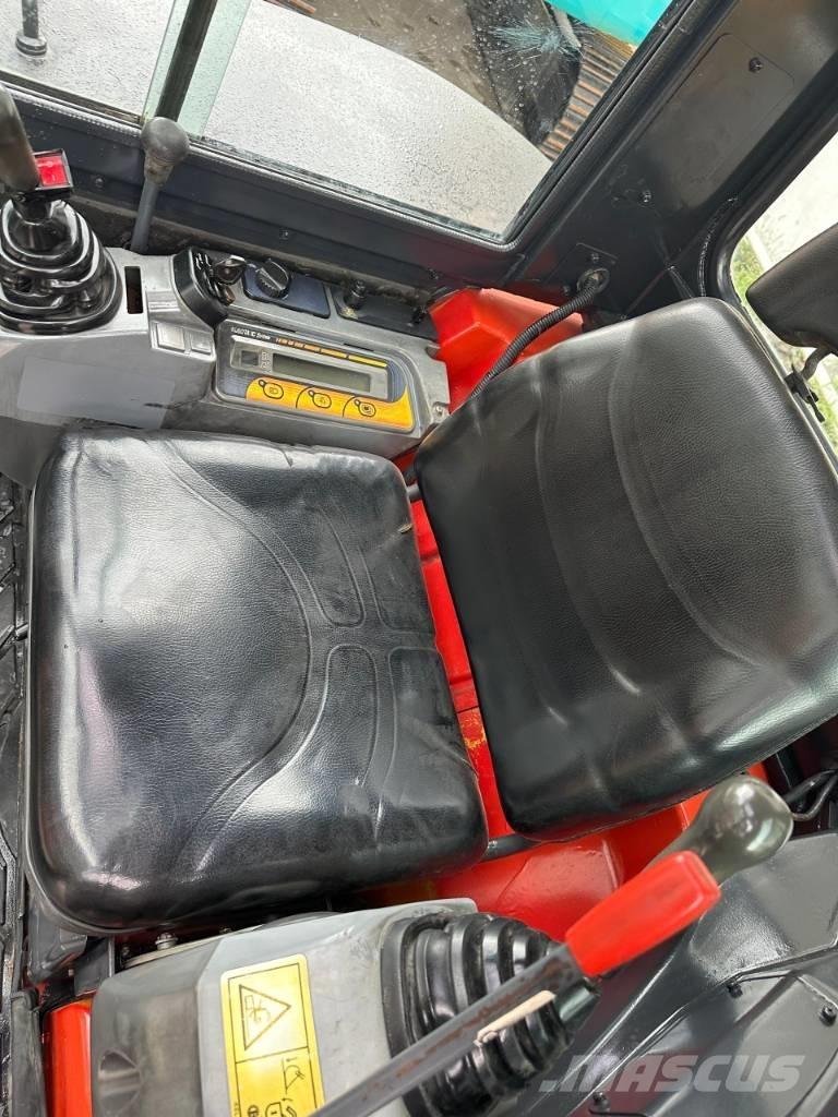 Kubota U 55-4 ミニ油圧ショベル 7t以下（ミニユンボ・ミニディガー）