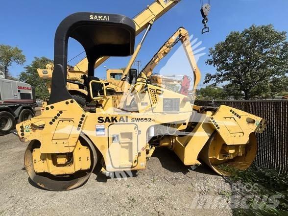 Sakai SW652 振動ローラ