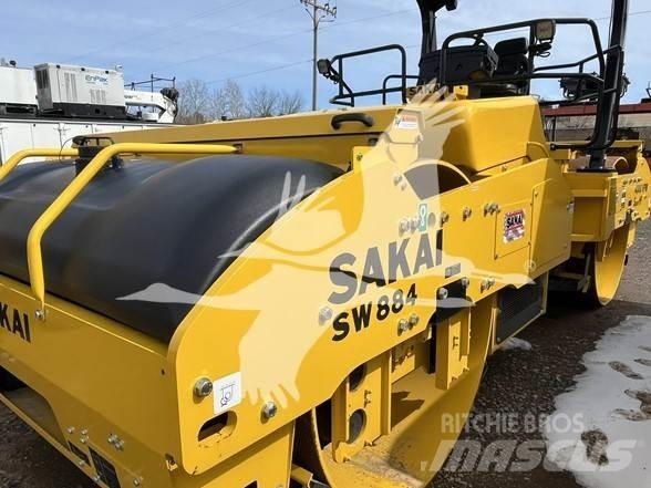 Sakai SW884 振動ローラ