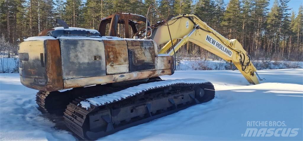 New Holland E215 B 大型油圧ショベル12t以上（パワーショベル・ユンボ）