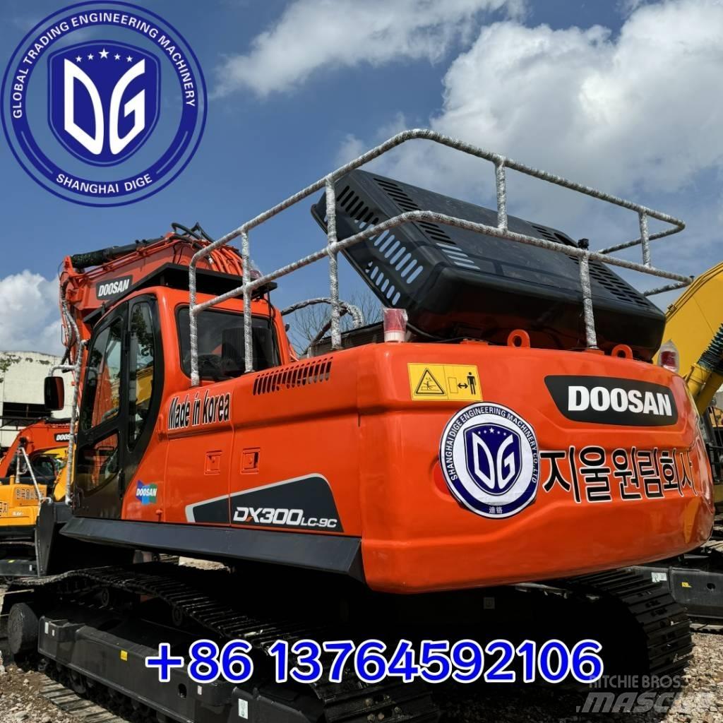Doosan DX300LC-9C 大型油圧ショベル12t以上（パワーショベル・ユンボ）