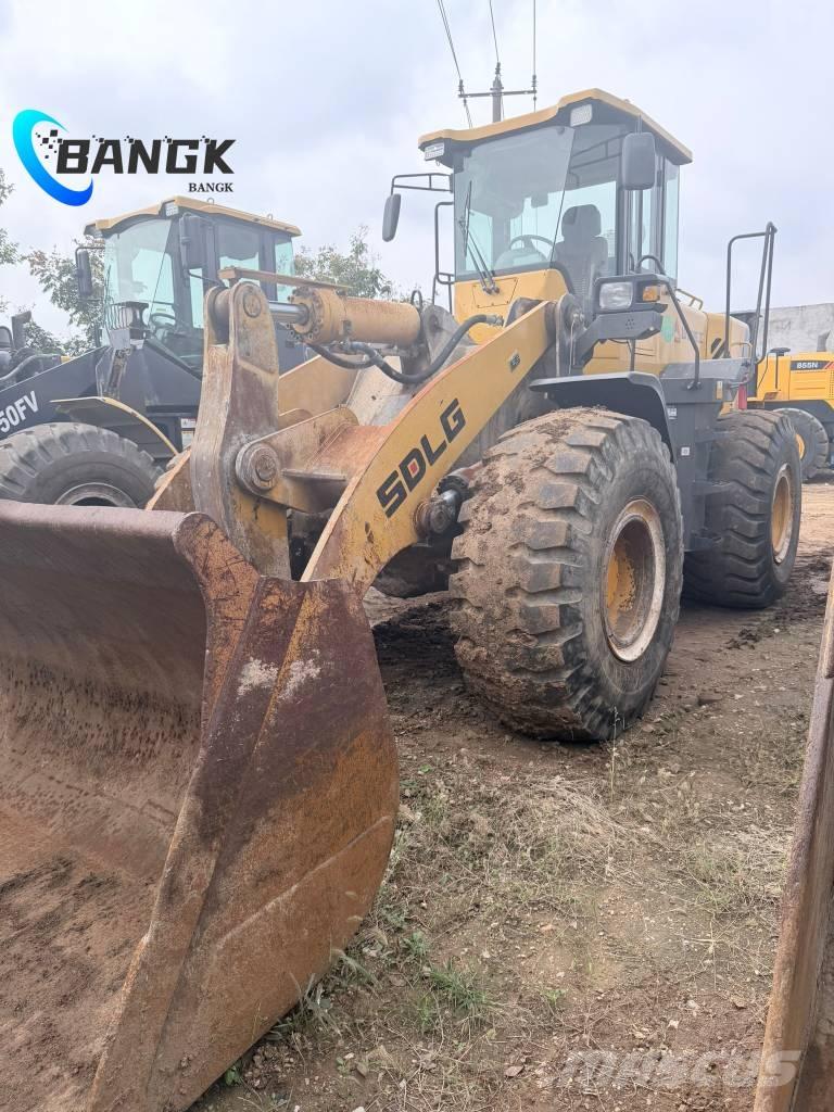 SDLG L 953 ホイールローダー・タイヤショベル