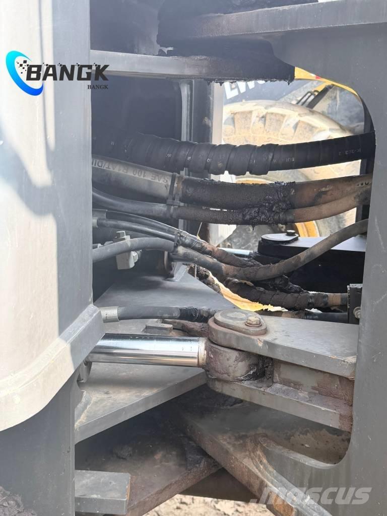 SDLG L 953 ホイールローダー・タイヤショベル