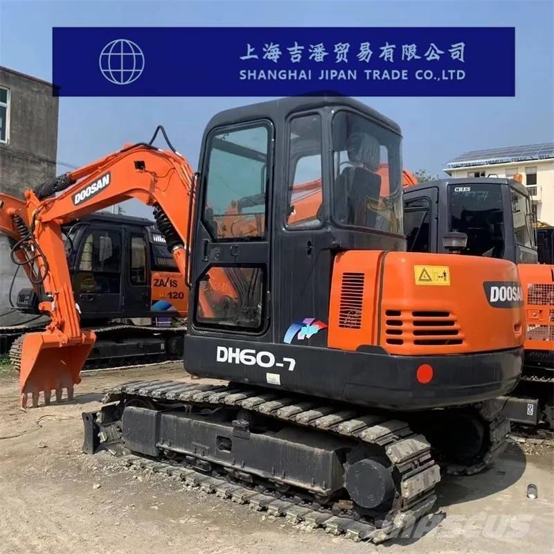 Doosan DH 60-7 ミニ油圧ショベル 7t以下（ミニユンボ・ミニディガー）