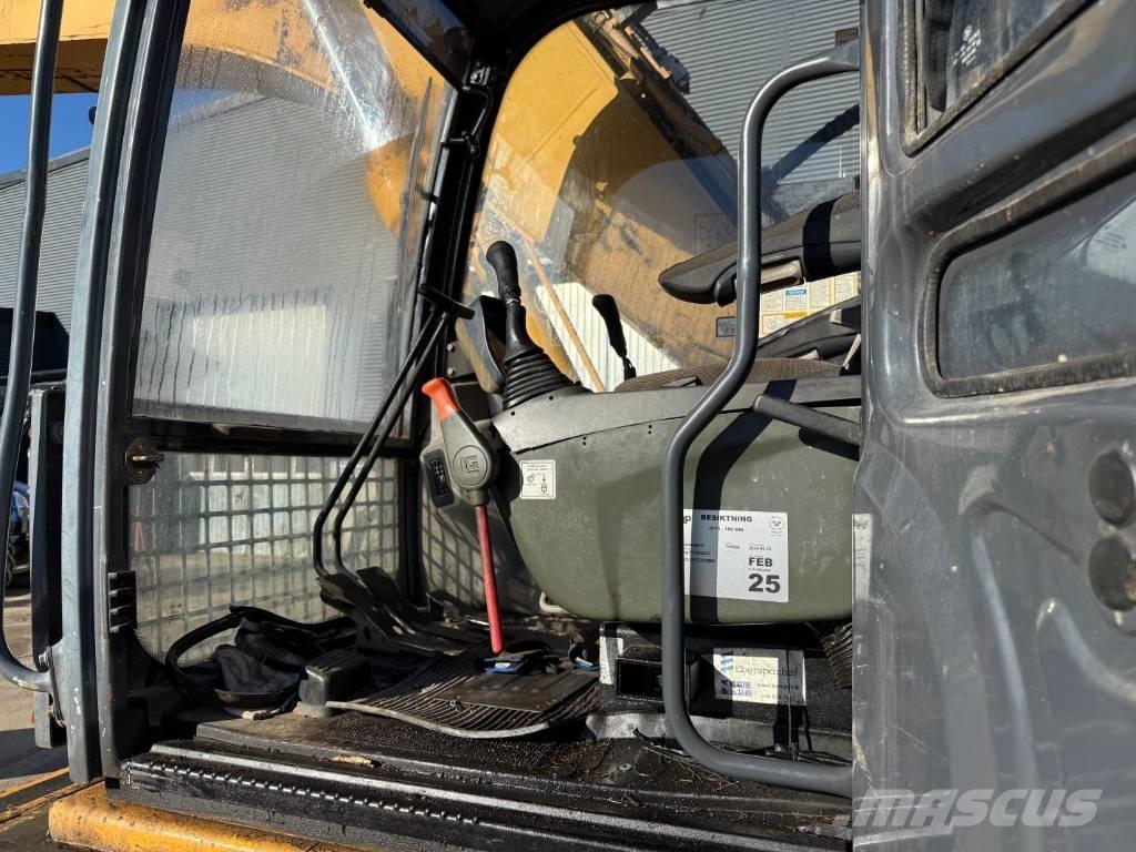 LiuGong 922 LC 大型油圧ショベル12t以上（パワーショベル・ユンボ）