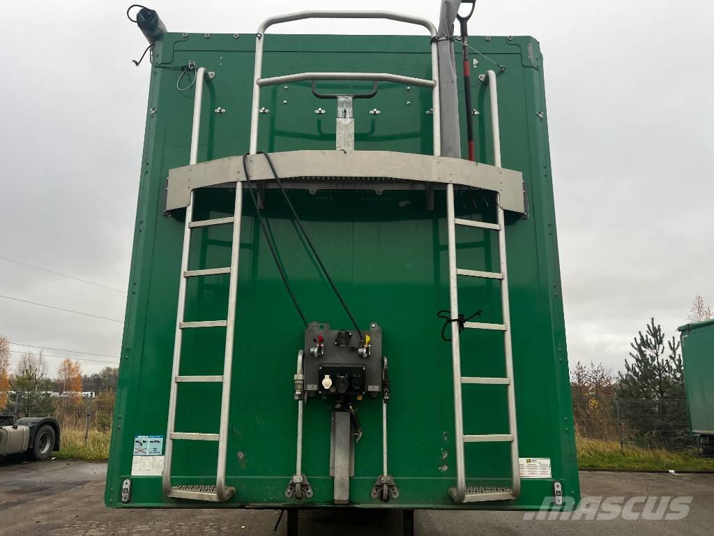 Kraker F-Force ウッドチップ運搬用トレーラー