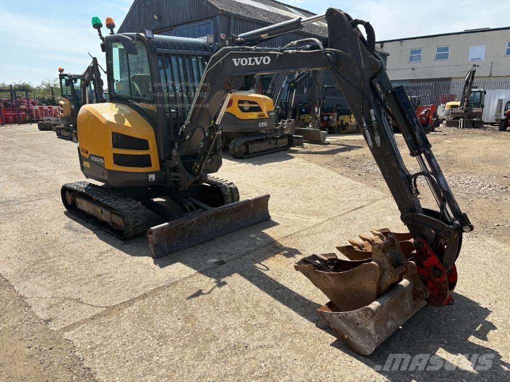Volvo ECR 35 D ミニ油圧ショベル 7t以下（ミニユンボ・ミニディガー）