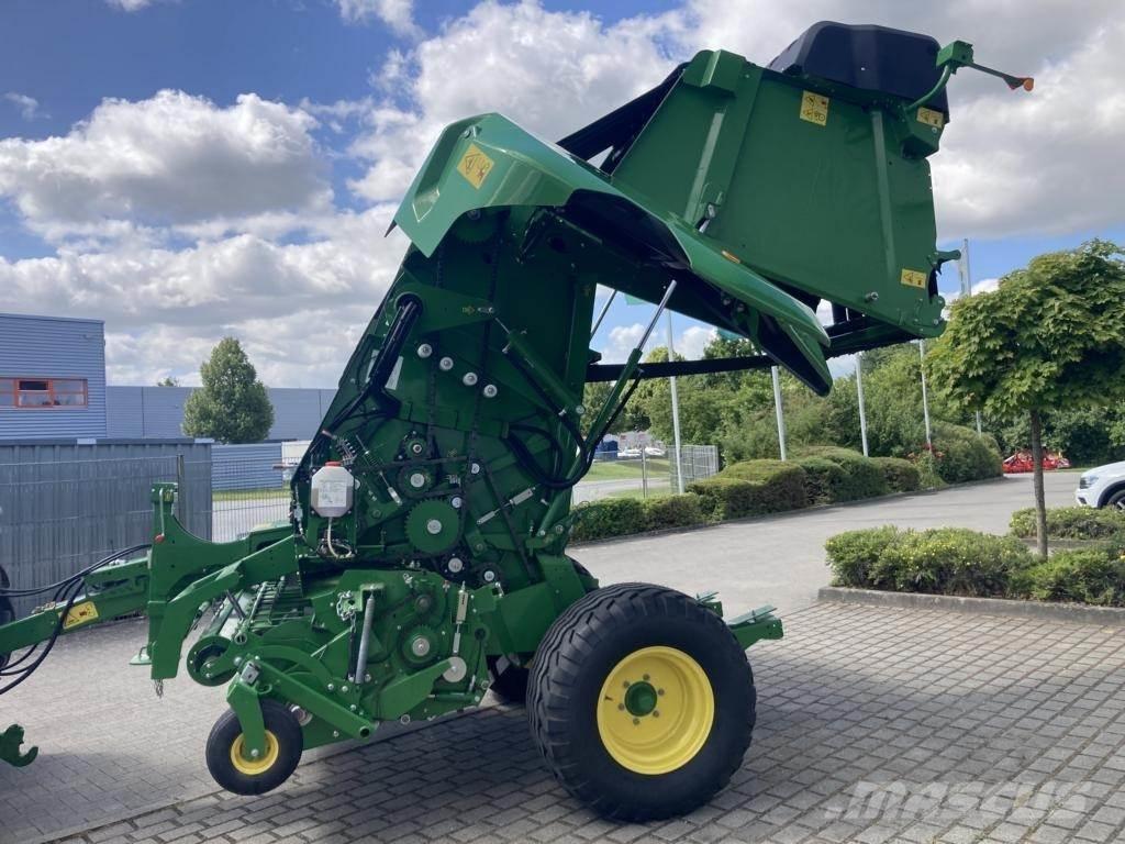 John Deere V461M ラウンドベーラー