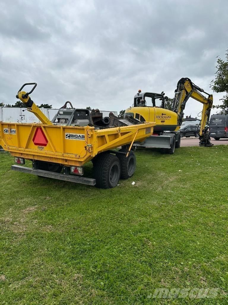 Wacker Neuson EW100 ホイール式油圧ショベル（パワーショベル・ユンボ・バックホー）