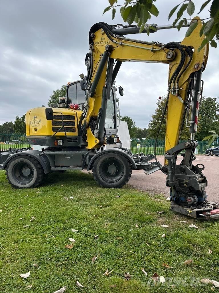 Wacker Neuson EW100 ホイール式油圧ショベル（パワーショベル・ユンボ・バックホー）