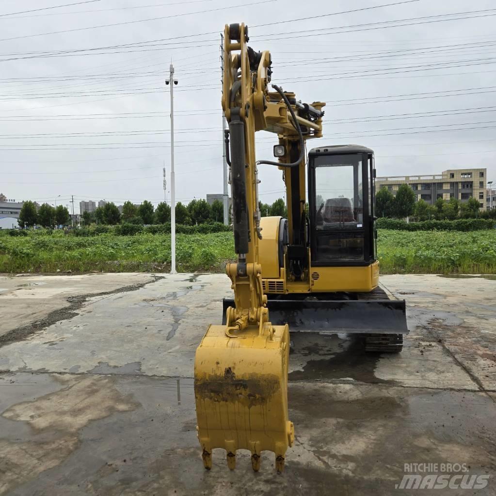 CAT 305 C CR ミニ油圧ショベル 7t以下（ミニユンボ・ミニディガー）