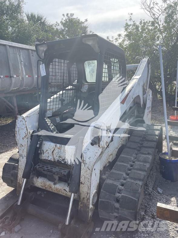 Bobcat T770 スキッドステアローダー