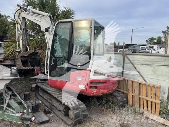 Takeuchi TB260 大型油圧ショベル12t以上（パワーショベル・ユンボ）