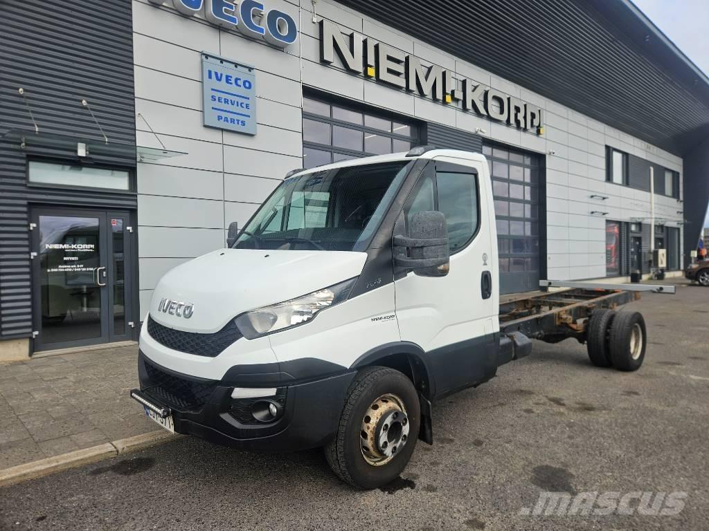 Iveco Daily 70C17 ボックストラック