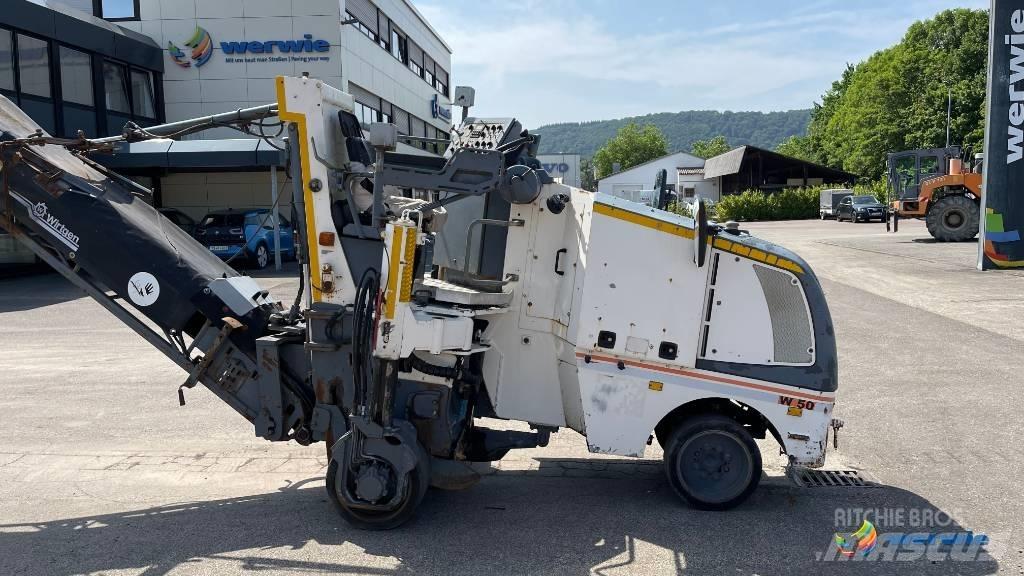 Wirtgen W50 アスファルトコールドミリングマシーン