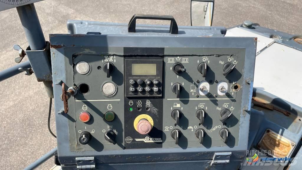 Wirtgen W50 アスファルトコールドミリングマシーン