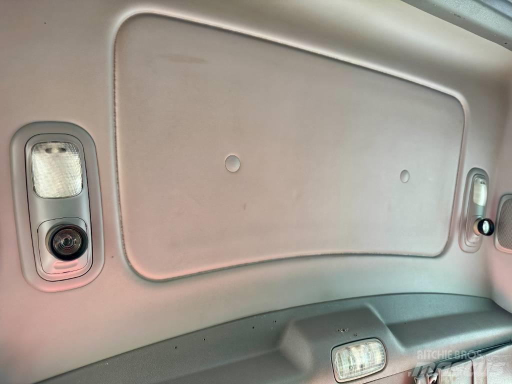 Peterbilt 379 中古トラクターヘッド | トレーラーヘッド