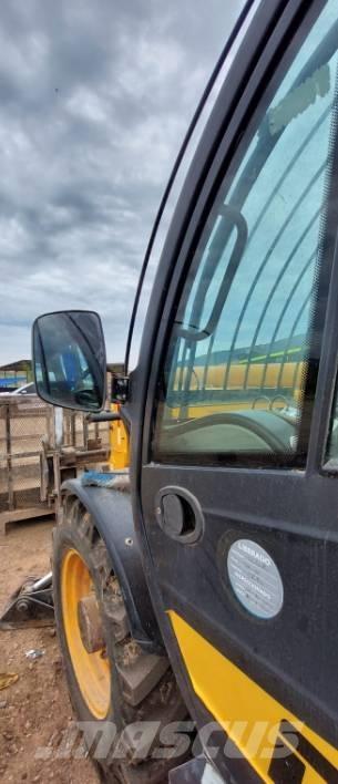 Dieci Runner 40.13 テレスコーピックハンドラー