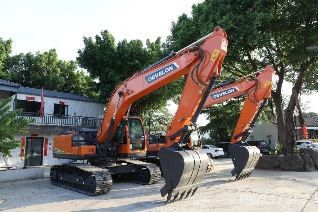 Develon DX 205 中型油圧ショベル 7ｔ-12ｔ（ユンボ・パワーショベル・バックホー）