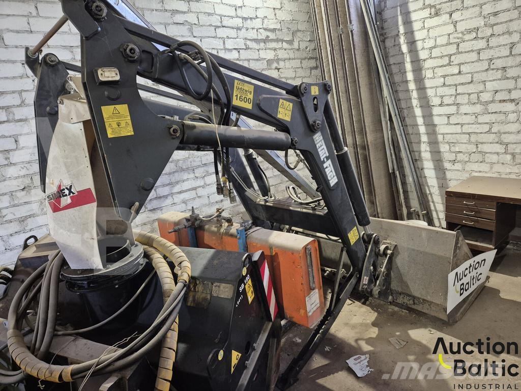 Metal-Fach K15 フロントローダーとディガー