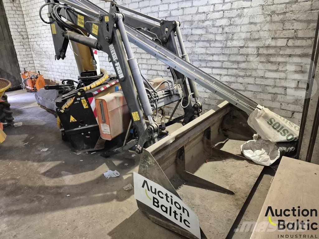 Metal-Fach K15 フロントローダーとディガー