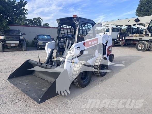 Bobcat S62 スキッドステアローダー
