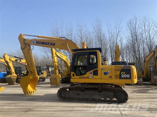 Komatsu PC 200-8N1 大型油圧ショベル12t以上（パワーショベル・ユンボ）