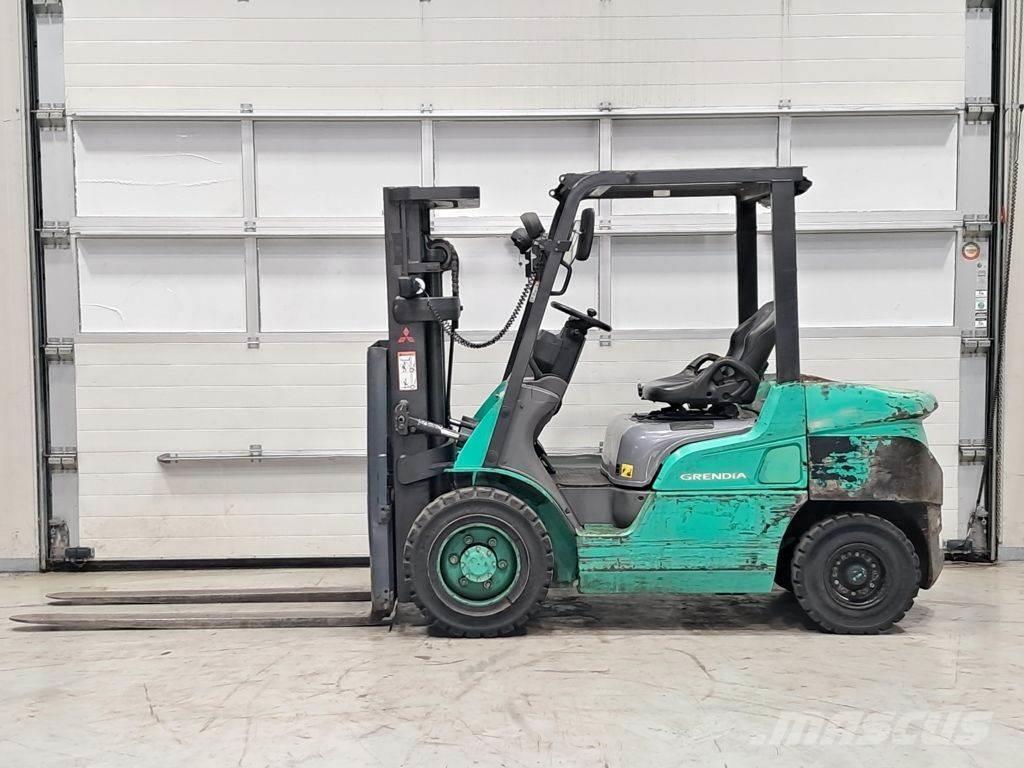 Mitsubishi FD30NT ディーゼル・軽油