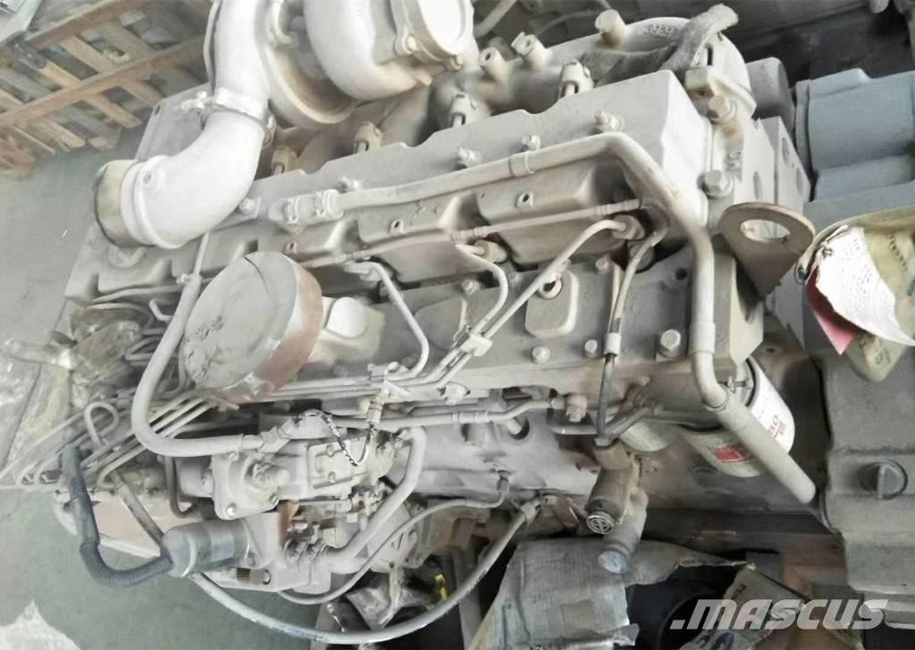 Cummins C300-20 エンジン