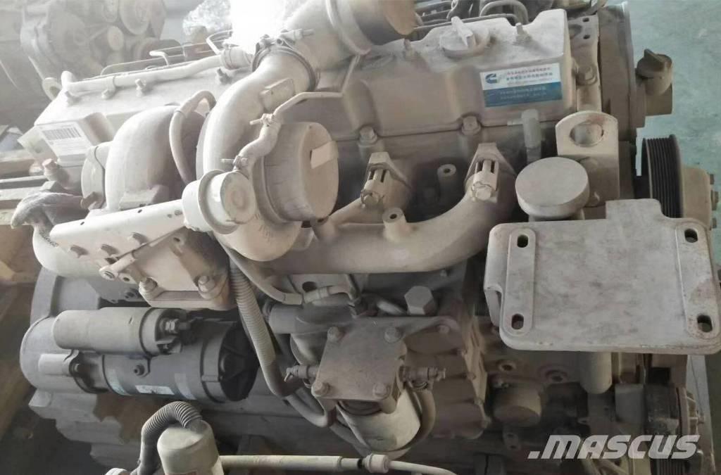 Cummins C300-20 エンジン