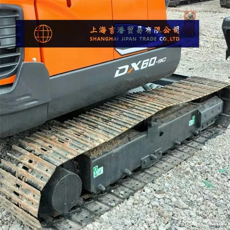 Doosan DX 60-9C 大型油圧ショベル12t以上（パワーショベル・ユンボ）