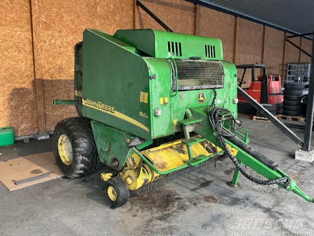 John Deere 578 ラウンドベーラー