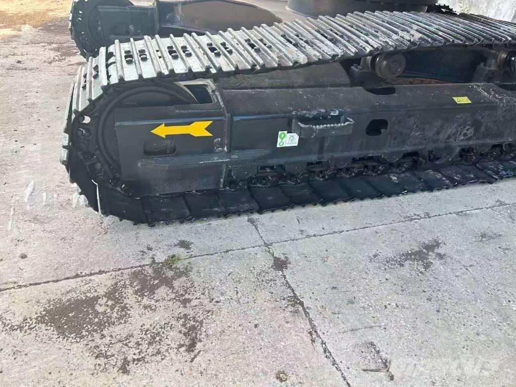 Doosan 225 大型油圧ショベル12t以上（パワーショベル・ユンボ）