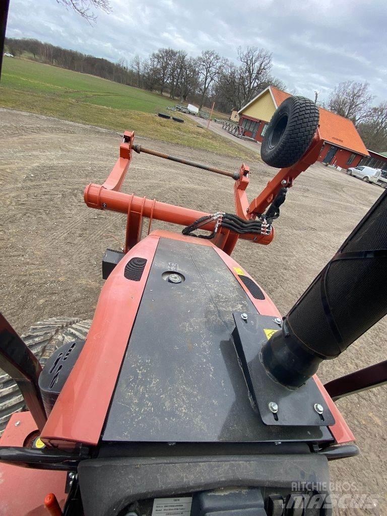 Ditch Witch RT 80 特殊油圧ショベル