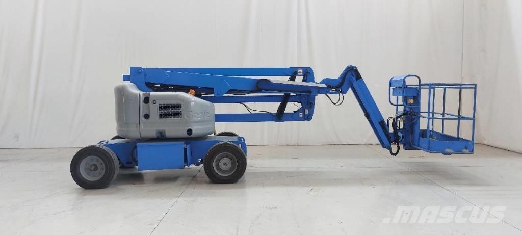 Genie Z 45/25 J DC ブームリフト　屈伸型