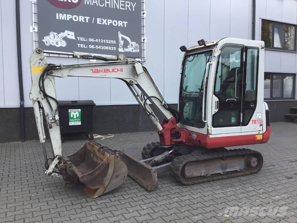 Takeuchi TB 125 ミニ油圧ショベル 7t以下（ミニユンボ・ミニディガー）