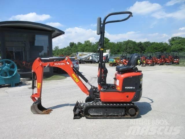 Kubota K008-5 ミニ油圧ショベル 7t以下（ミニユンボ・ミニディガー）